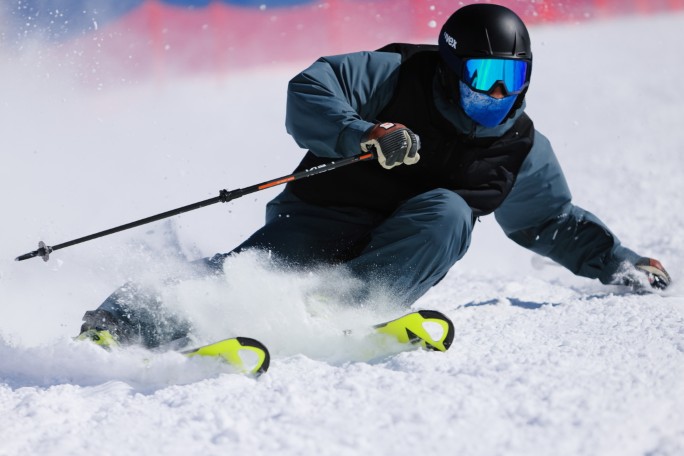 skier（デモンストレーター）